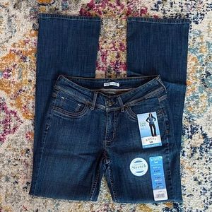 NWT Riders by Lee Mid-Rise Boot Cut Leg Slender Stretch Jeans Size 6L